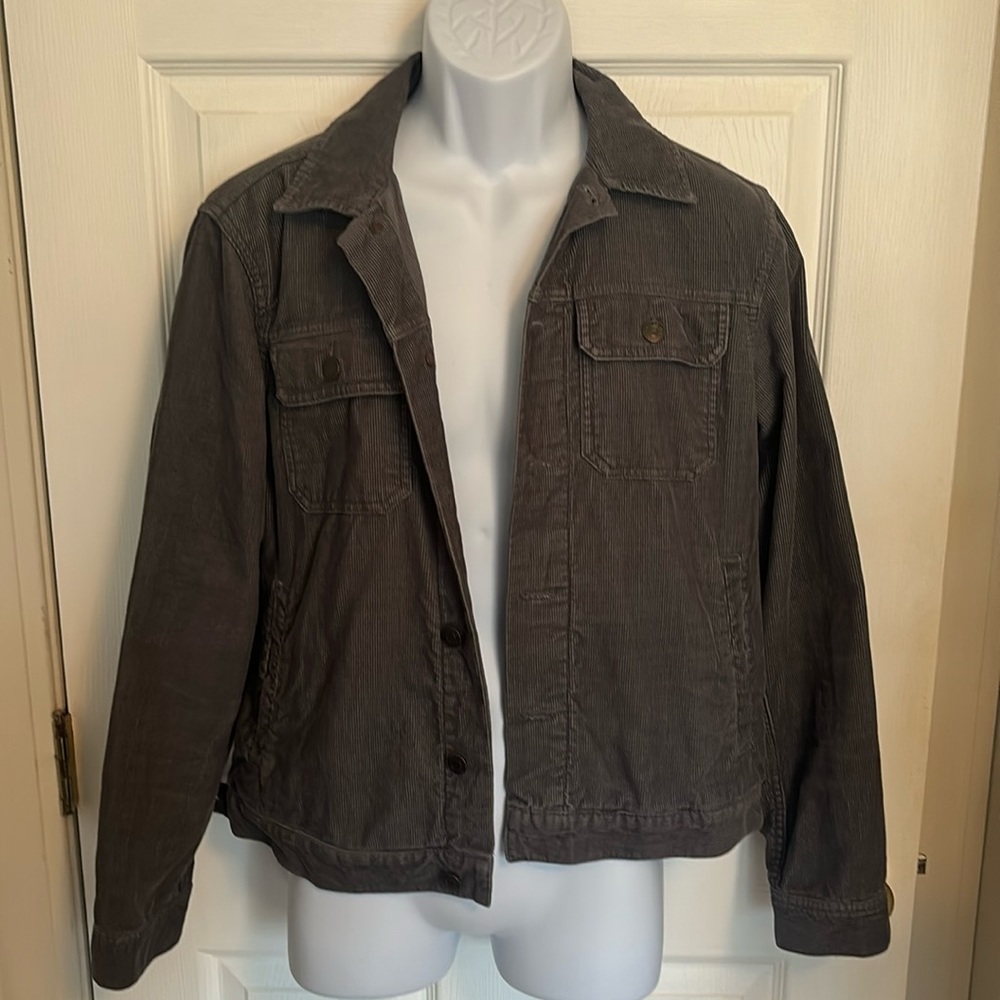 Gap Corduroy Vintage Style Button Up Trucker Jacket.